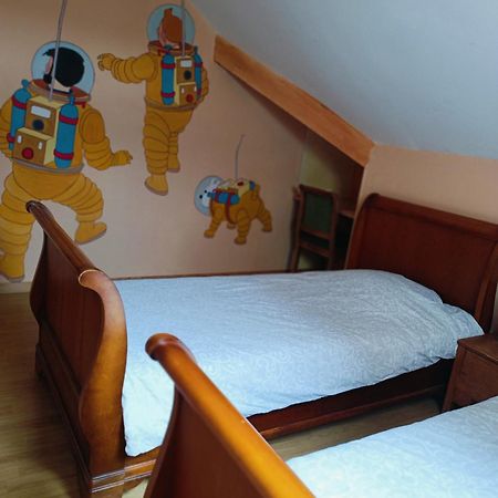 Chambre D'Hote Dans Maison Atypique Possibilite 1 Lit Supplementaire Pour 15 Euros Sancoins Exteriör bild